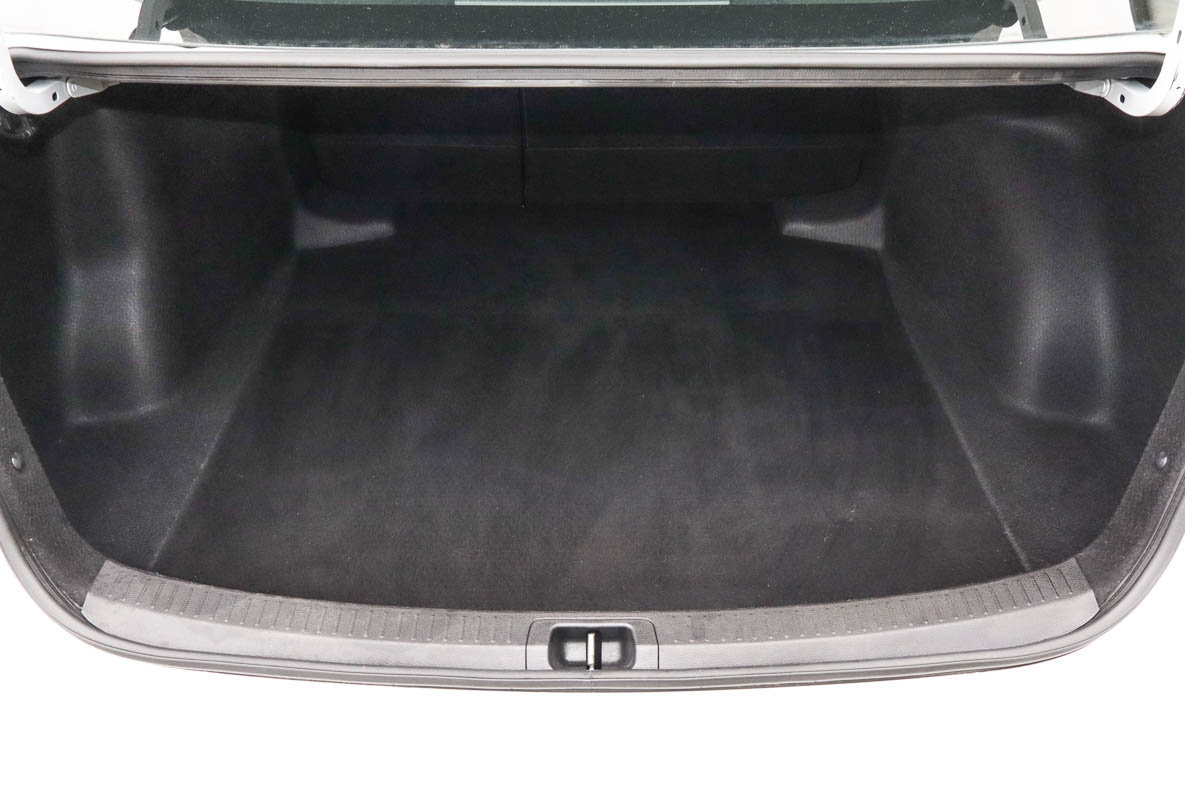 Used 2024 Toyota Corolla LE FWD image 9