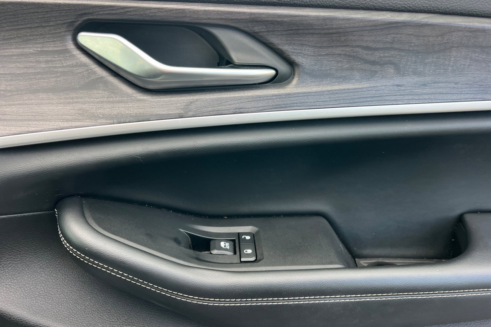 Used 2021 Jeep Grand Cherokee L Limited image 22