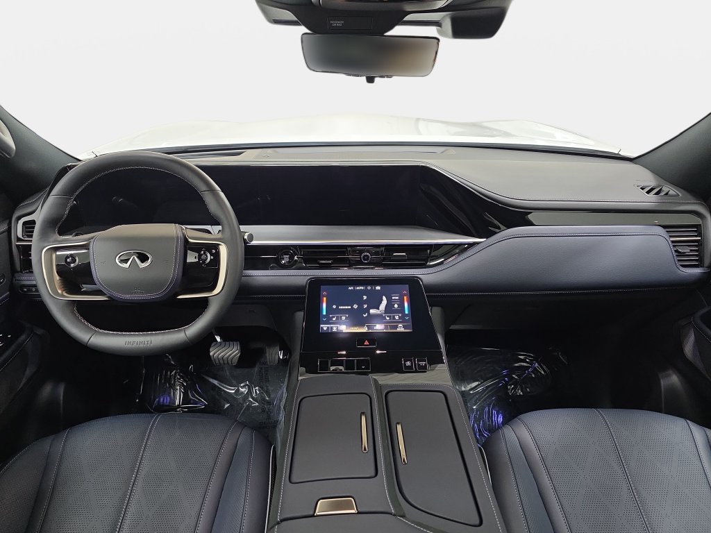 Certified 2026 INFINITI QX80 4WD w/ Sport Exterior Package image 9