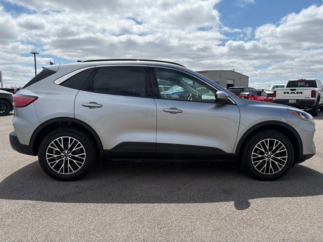 Used 2021 Ford Escape SEL FWD image 19