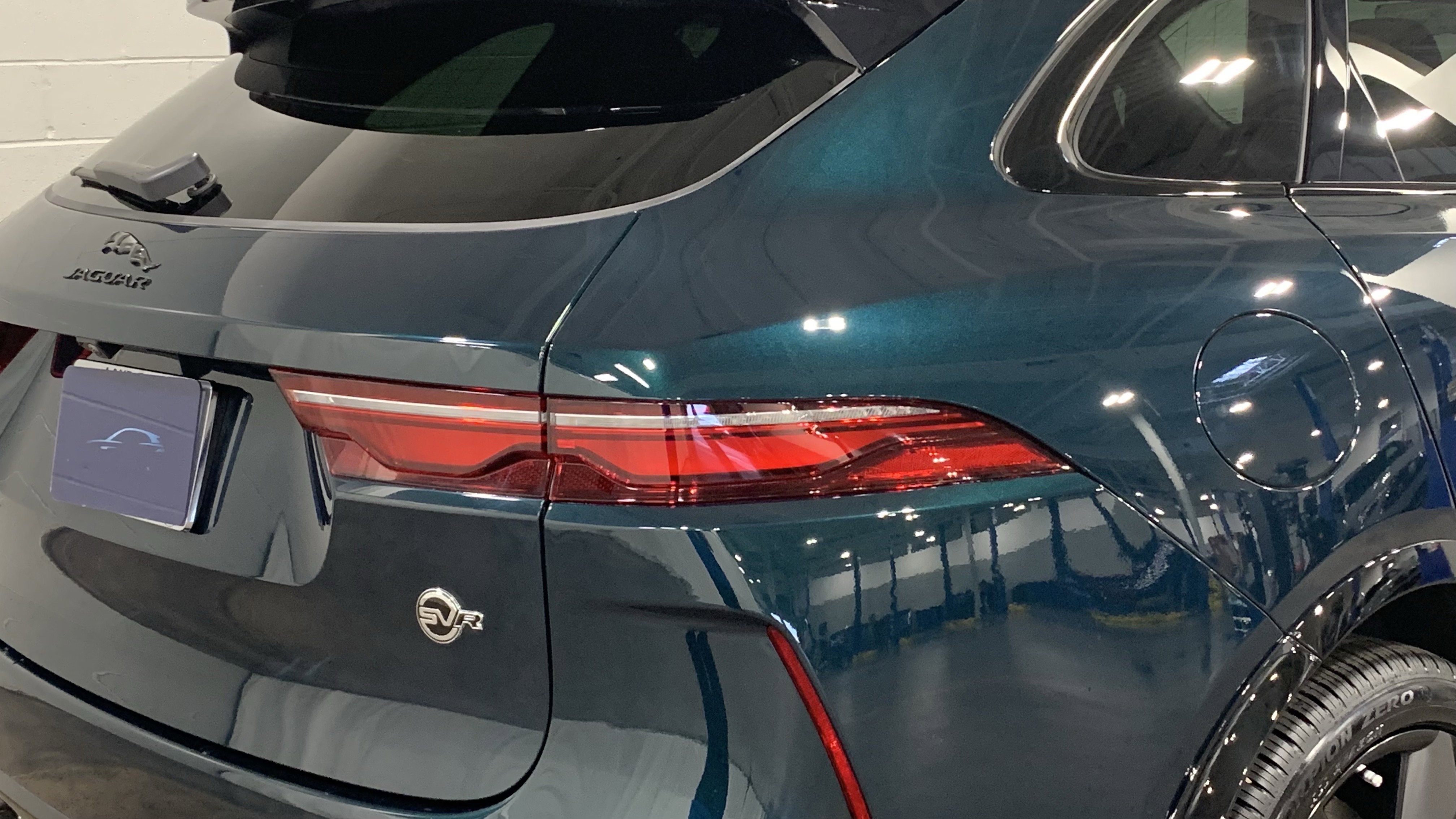 New 2026 Jaguar F-PACE SVR 575 Edition image 18