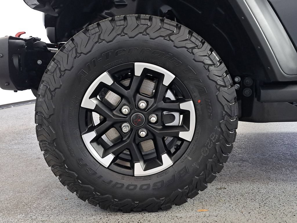 New 2026 Jeep Wrangler Unlimited Rubicon w/ Steel Bumper Group AWD/4WD image 9