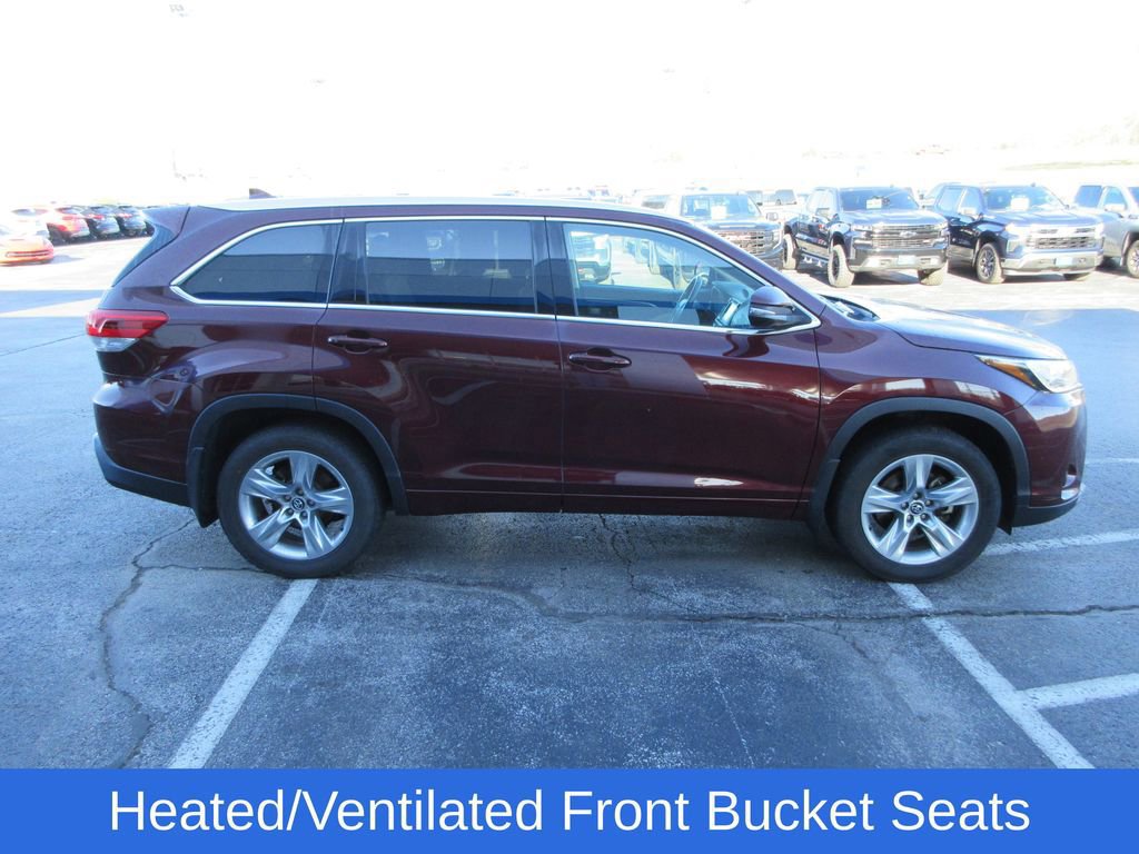 Used 2017 Toyota Highlander Limited image 6
