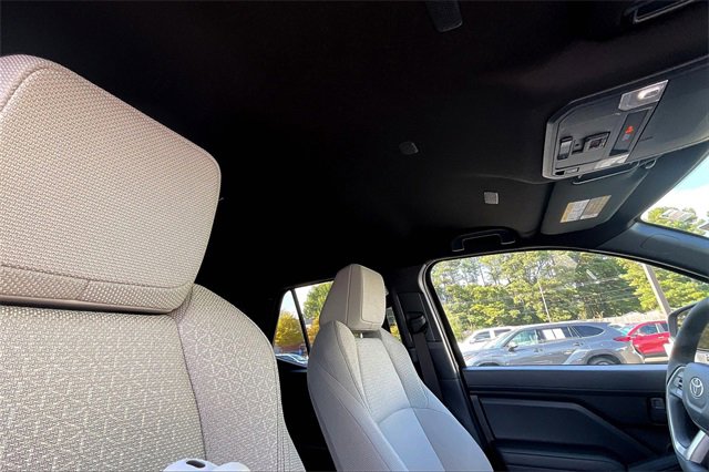Used 2025 Toyota 4Runner SR5 image 22
