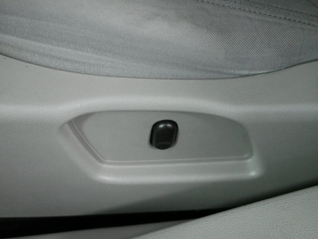 Used 2008 Saturn Aura XE FWD image 22
