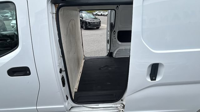 Used 2021 Nissan NV200 S FWD image 20