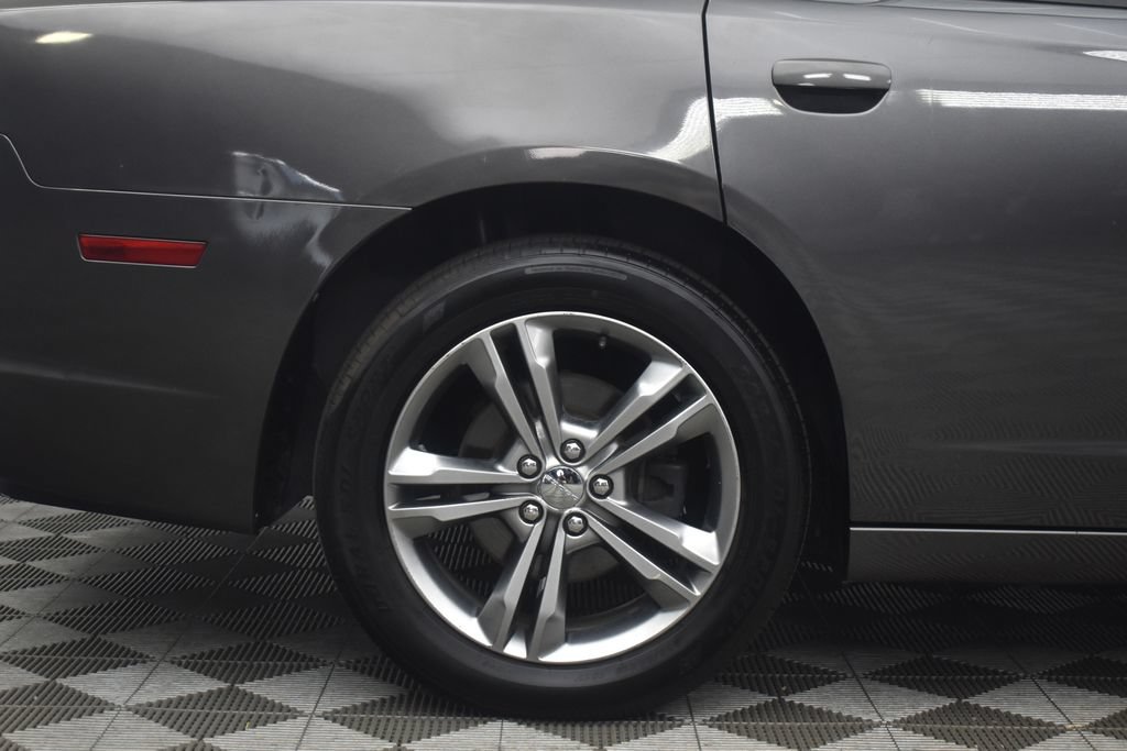 Used 2014 Dodge Charger SXT AWD/4WD image 25