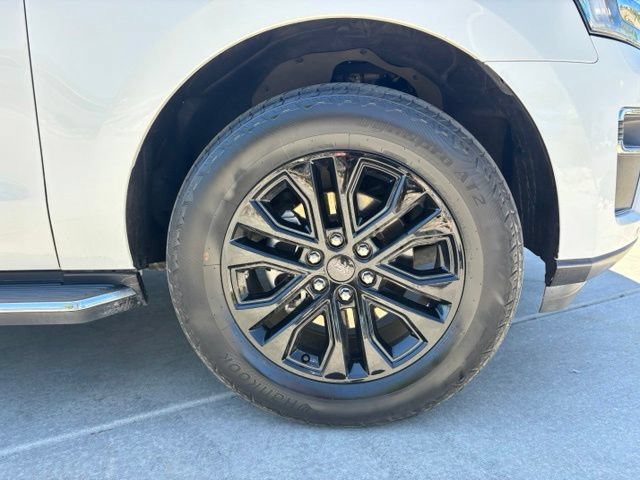 Used 2022 Ford Expedition Max Limited AWD/4WD image 10