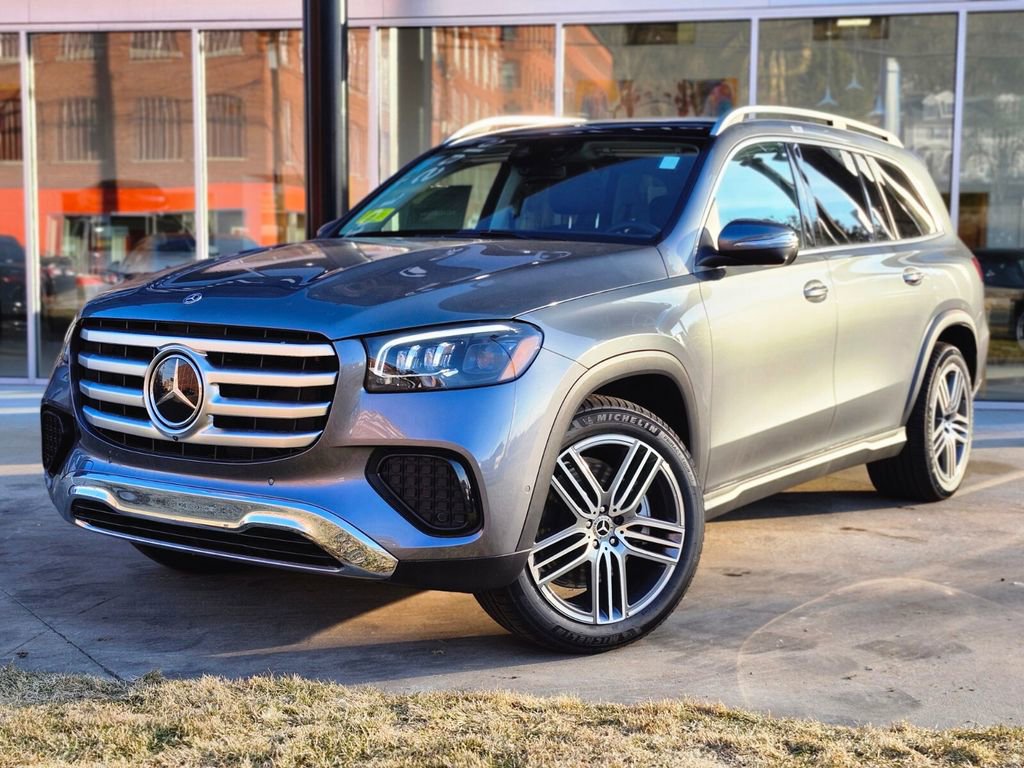 New 2026 Mercedes-Benz GLS 450 4MATIC