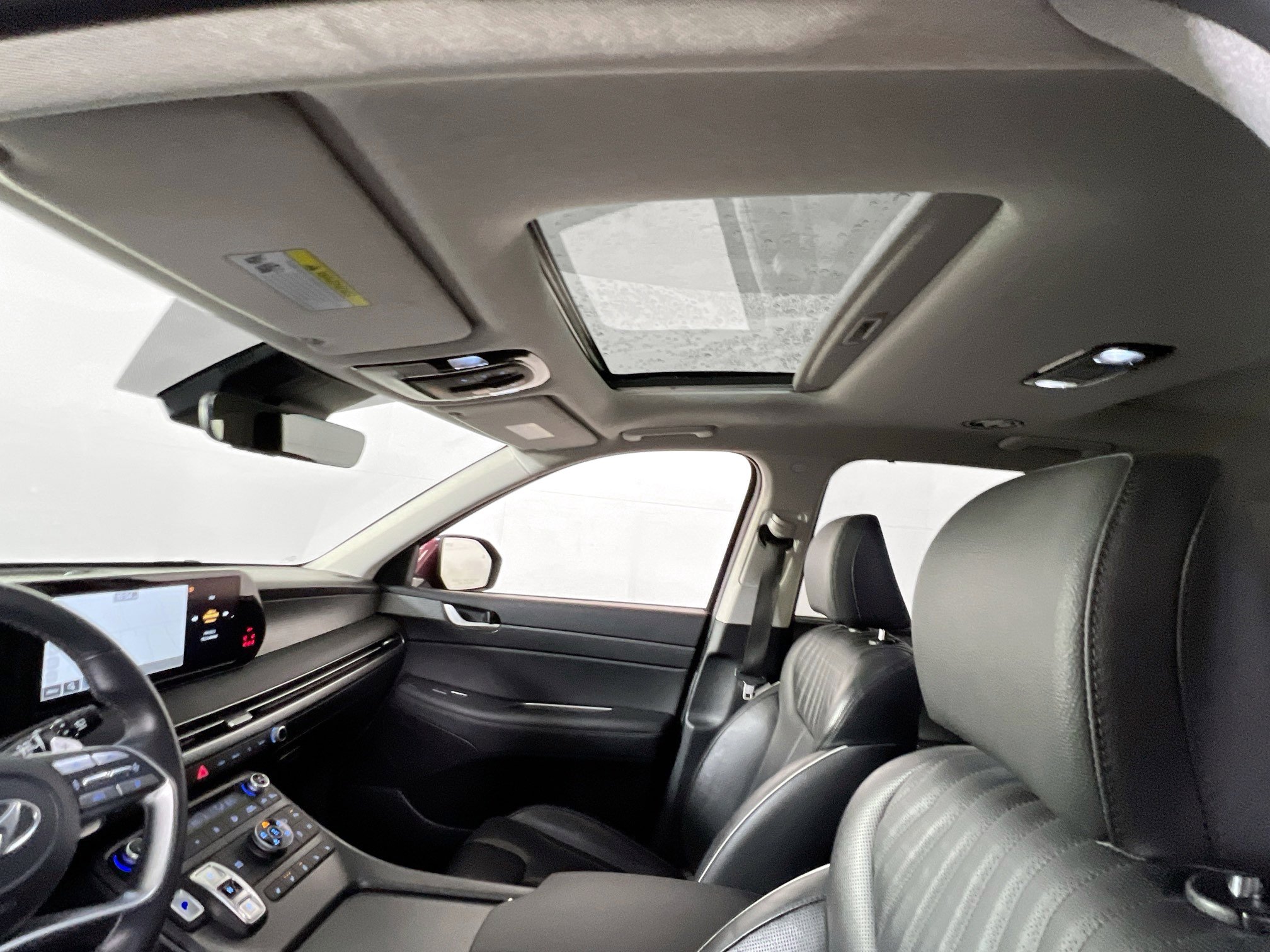 Used 2023 Hyundai Palisade Limited w/ Cargo Package image 23