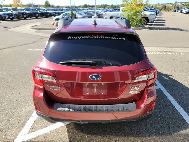 Used 2017 Subaru Outback 2.5i Limited AWD/4WD image 6