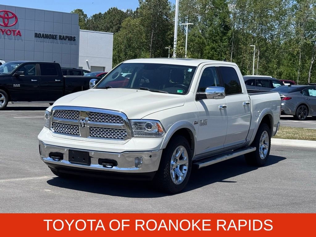 Used 2018 RAM 1500 Laramie w/ Convenience Group AWD/4WD image 2