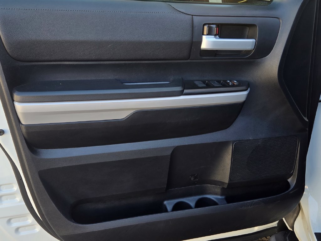 Used 2019 Toyota Tundra SR5 w/ TRD Off Road Package AWD/4WD image 11