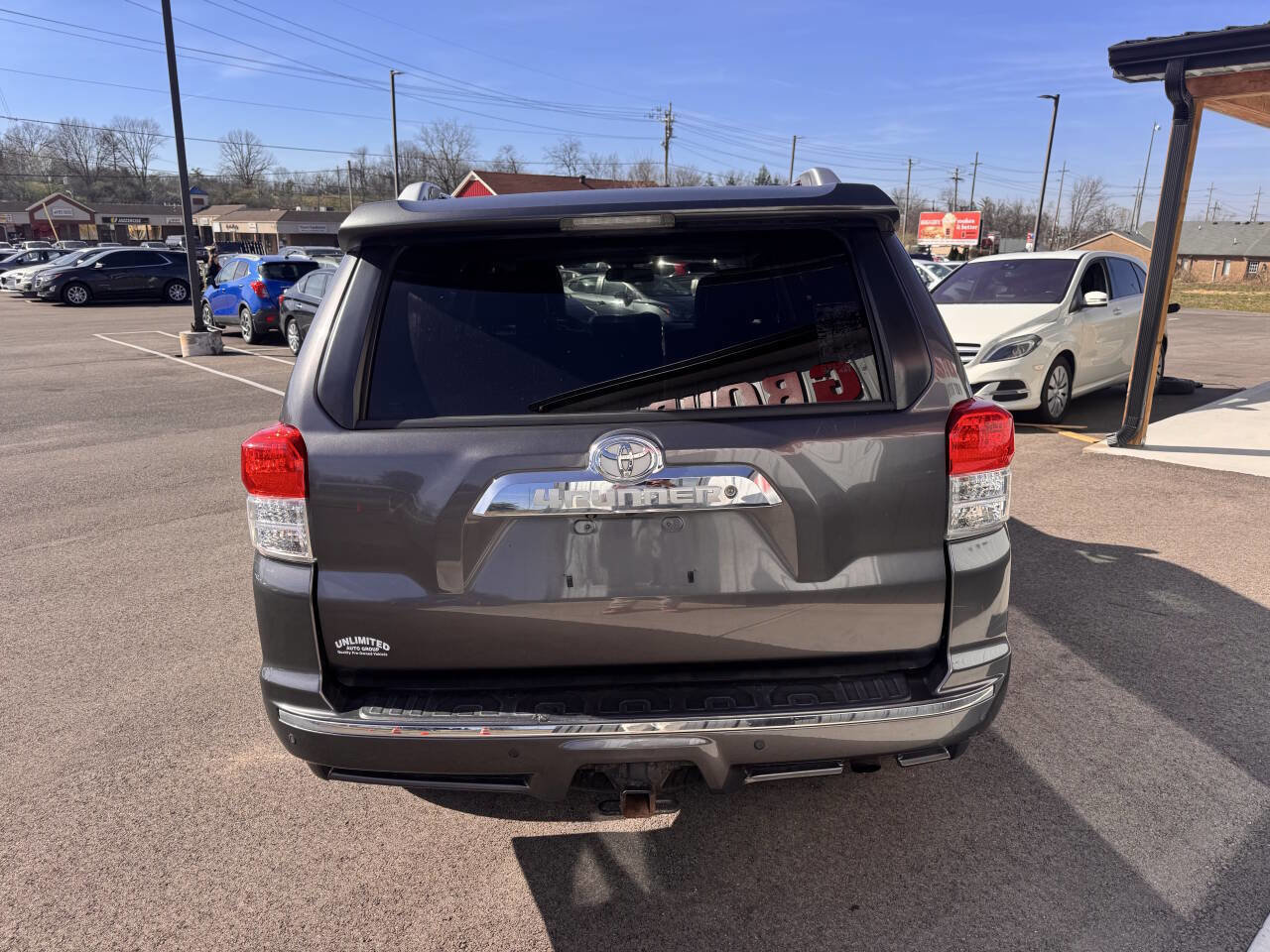 Used 2013 Toyota 4Runner SR5 w/ Premium Pkg w/3rd Row Seat image 5