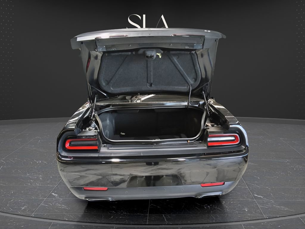 Used 2019 Dodge Challenger R/T Scat Pack w/ Shaker Package image 5