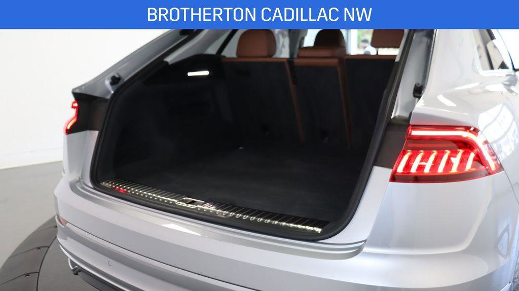 Used 2022 Audi Q8 Premium Plus w/ Premium Plus Package image 27