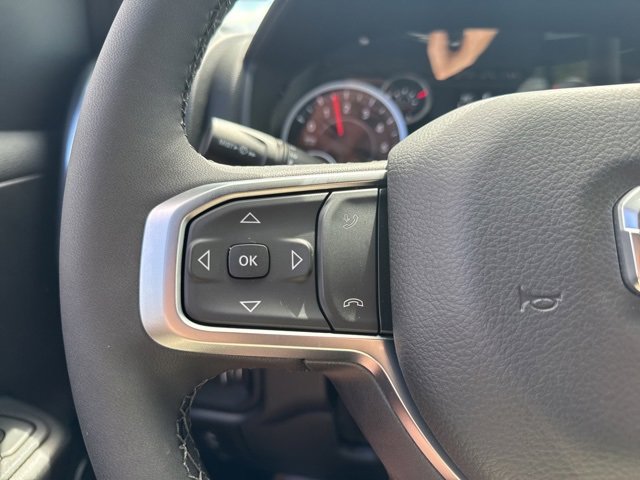 New 2026 RAM 1500 4x4 Crew Cab image 17