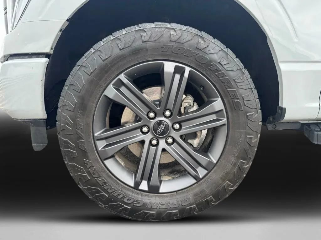 Used 2023 Ford F150 Lariat w/ Equipment Group 502A High AWD/4WD image 31