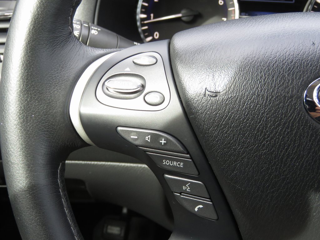 Used 2019 INFINITI QX60 Luxe w/ Essential Package image 26