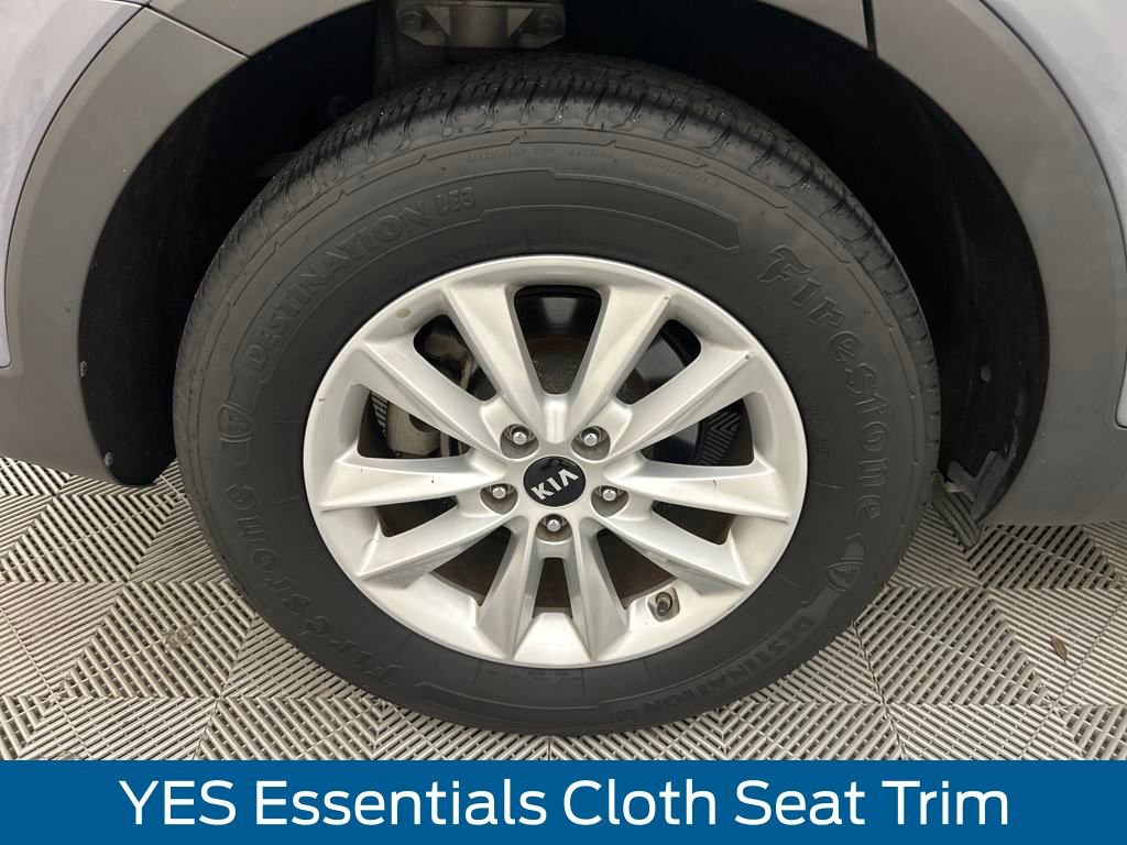 Used 2020 Kia Sorento LX image 23