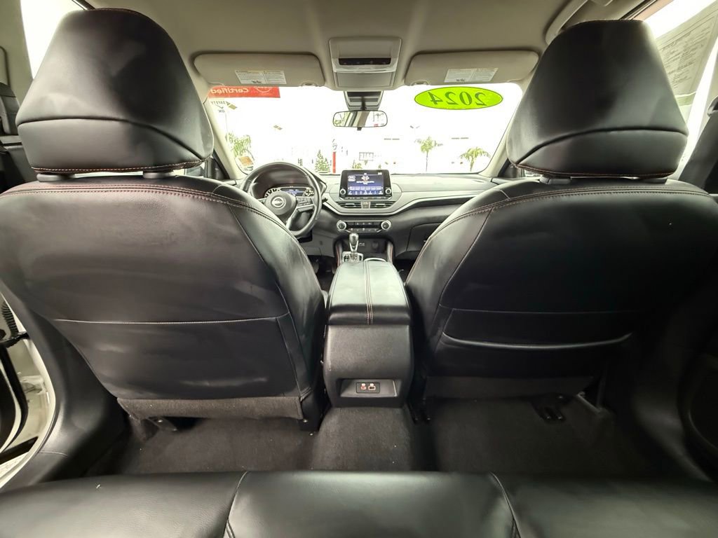 Used 2024 Nissan Altima 2.5 SR image 14