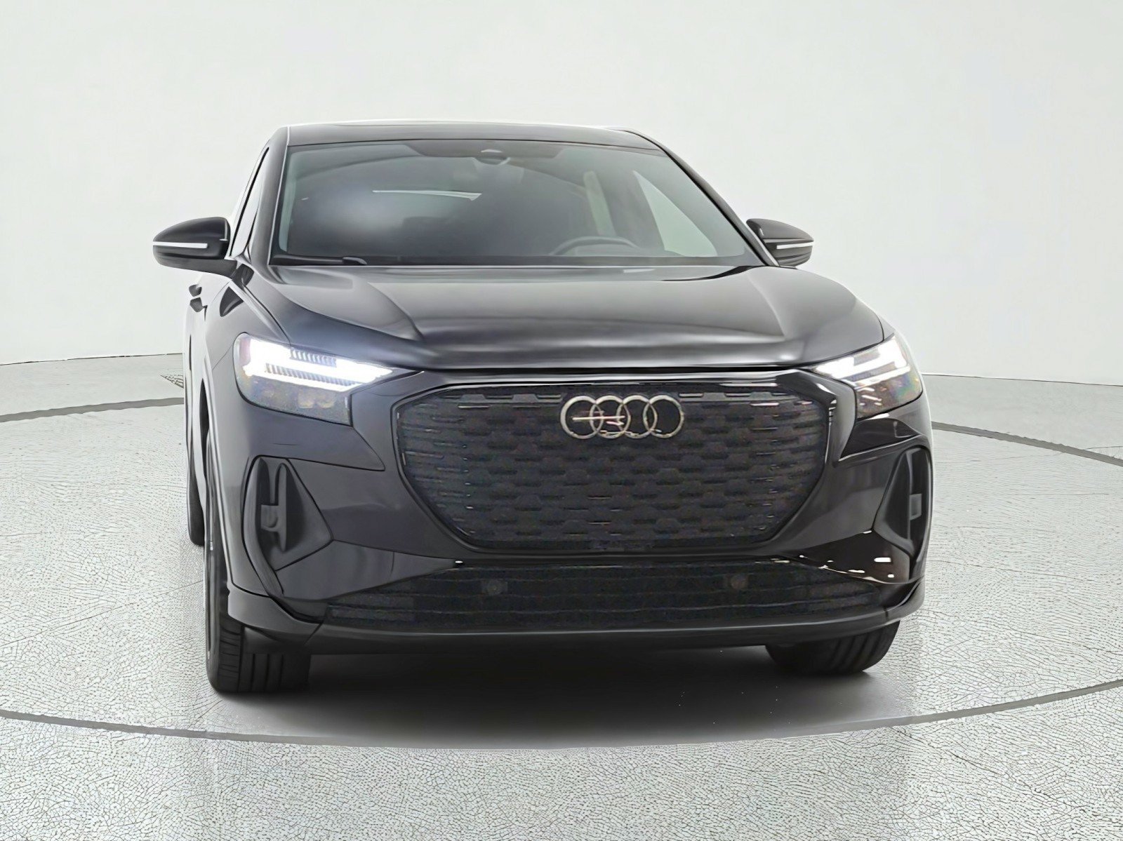 Used 2023 Audi Q4 e-tron Prestige w/ Black Optic Package AWD/4WD image 2