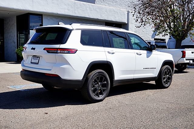 New 2025 Jeep Grand Cherokee L Altitude X image 9