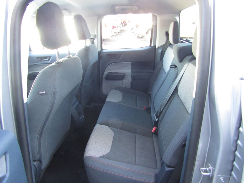 Used 2024 Ford Maverick XLT image 23