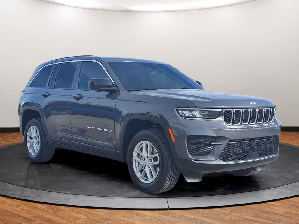 New 2026 Jeep Grand Cherokee Laredo X image 15