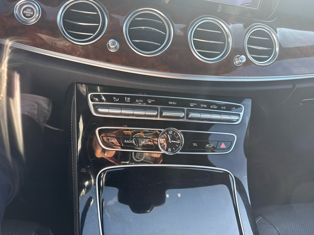 Used 2017 Mercedes-Benz E 300 4MATIC w/ Premium 3 Package image 22