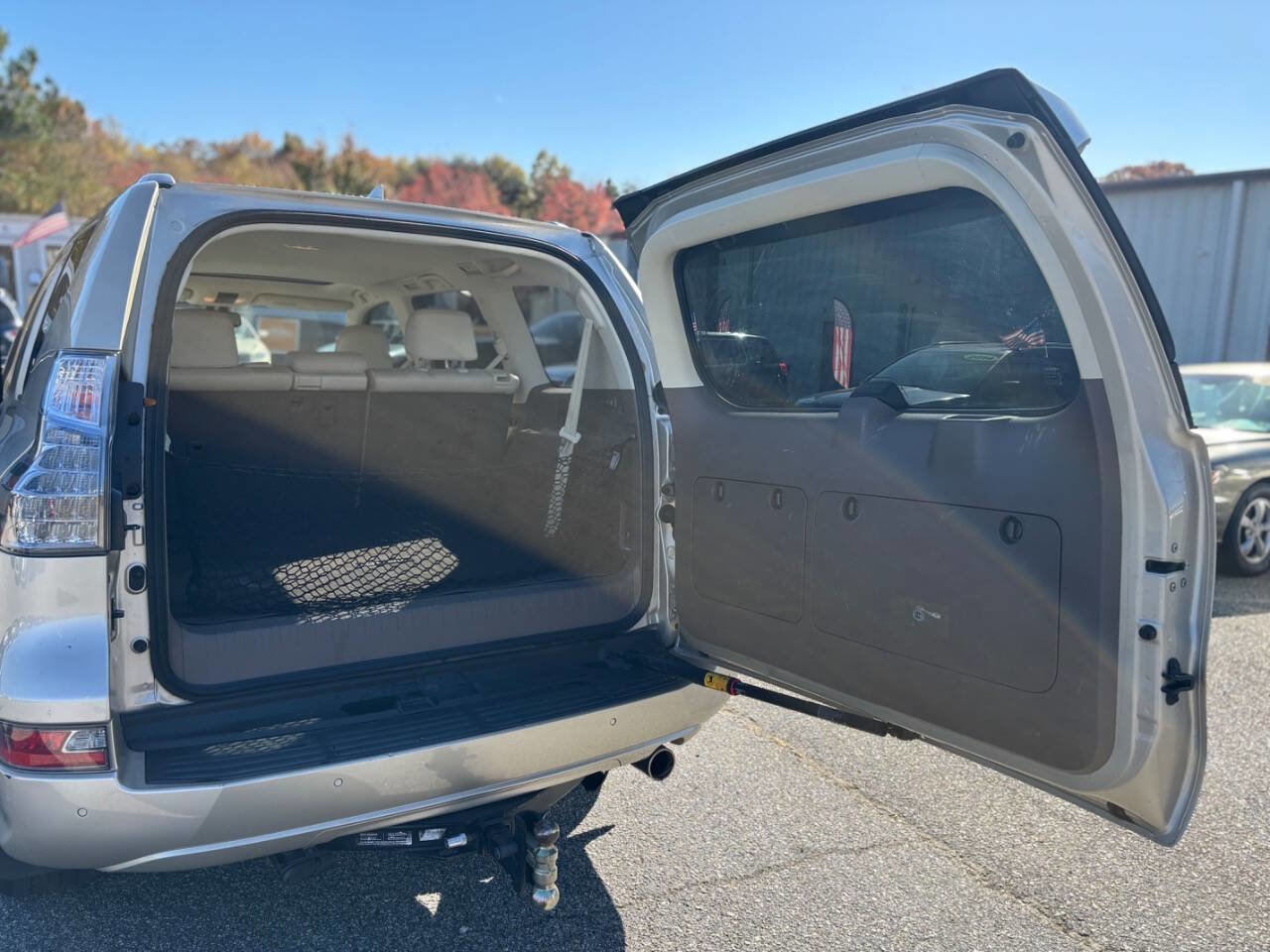 Used 2016 Lexus GX 460 Base AWD 4dr SUV image 32