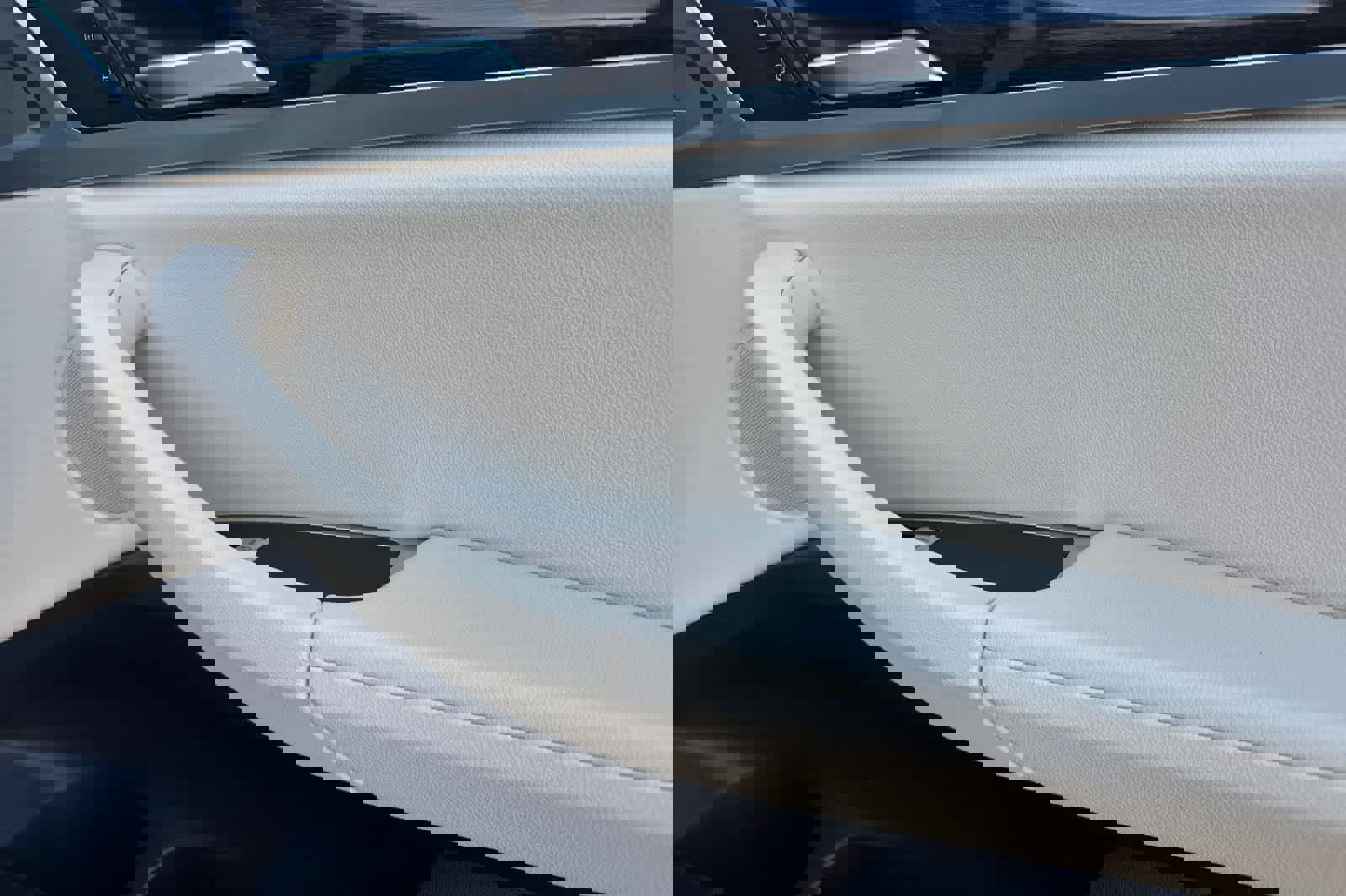 Certified 2023 BMW X3 sDrive30i w/ Convenience Package image 18