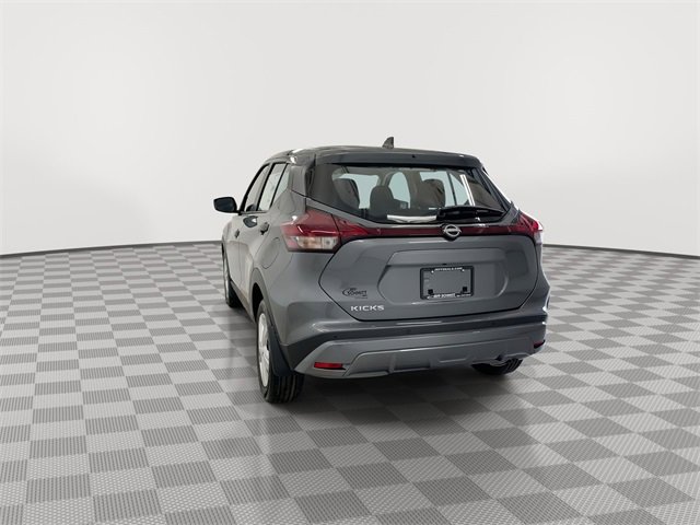 Certified 2025 Nissan Kicks Play S image 9