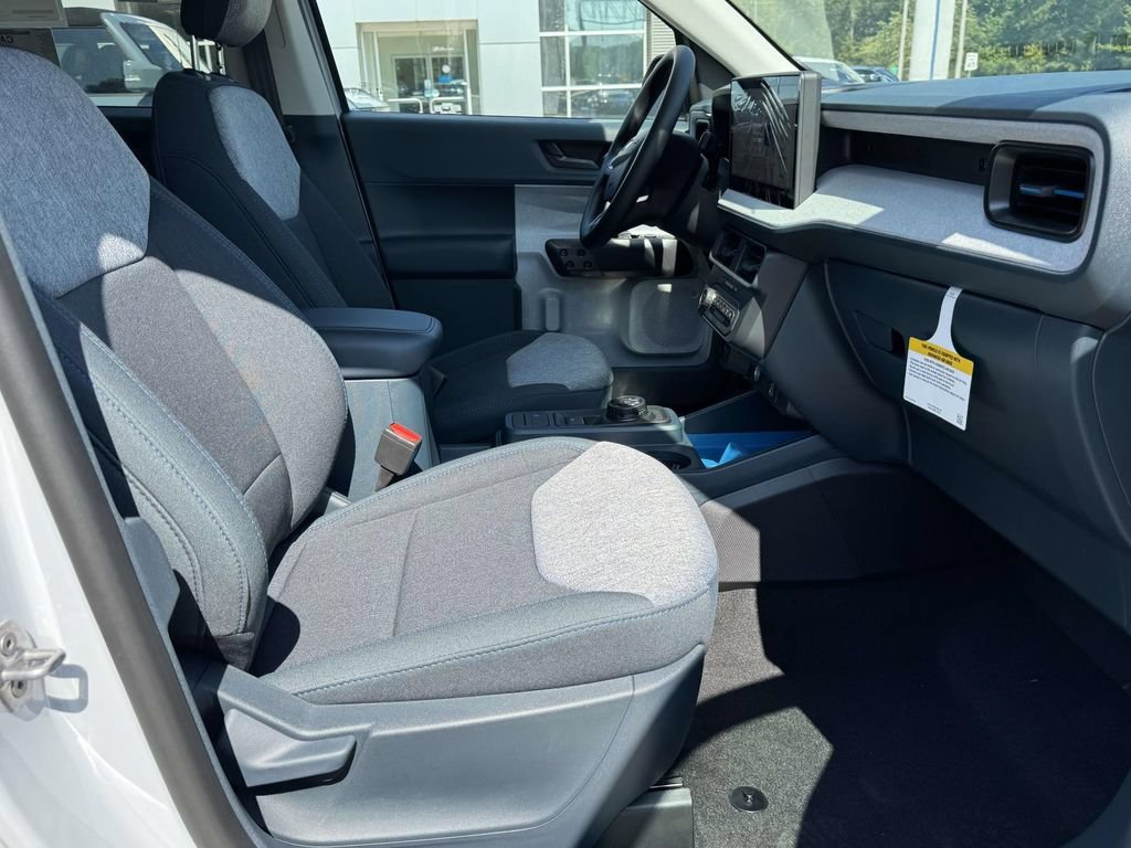 New 2025 Ford Maverick XLT FWD image 12