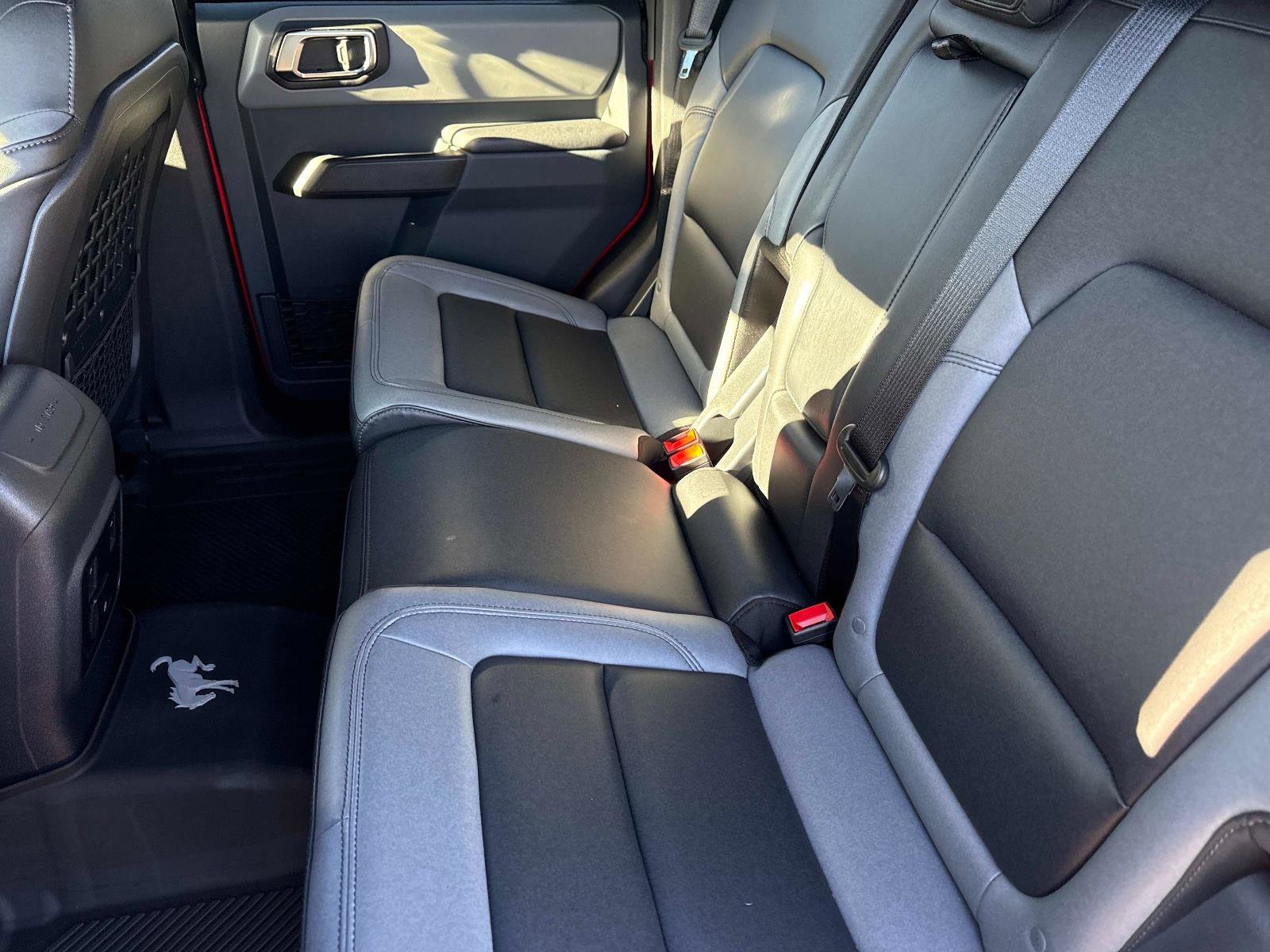 Used 2024 Ford Bronco Big Bend image 13