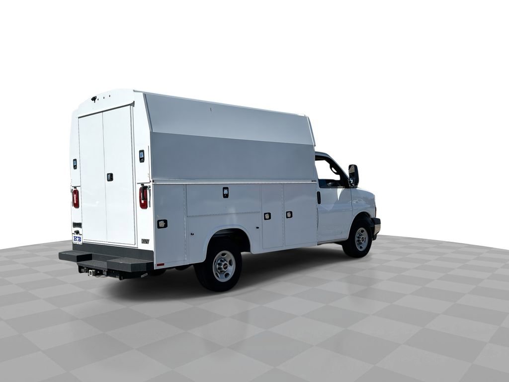 New 2025 GMC Savana 3500 Work Van w/ Power Convenience Package image 8