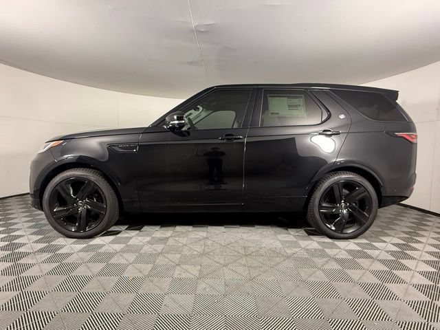 New 2025 Land Rover Discovery Metropolitan Edition AWD/4WD image 3