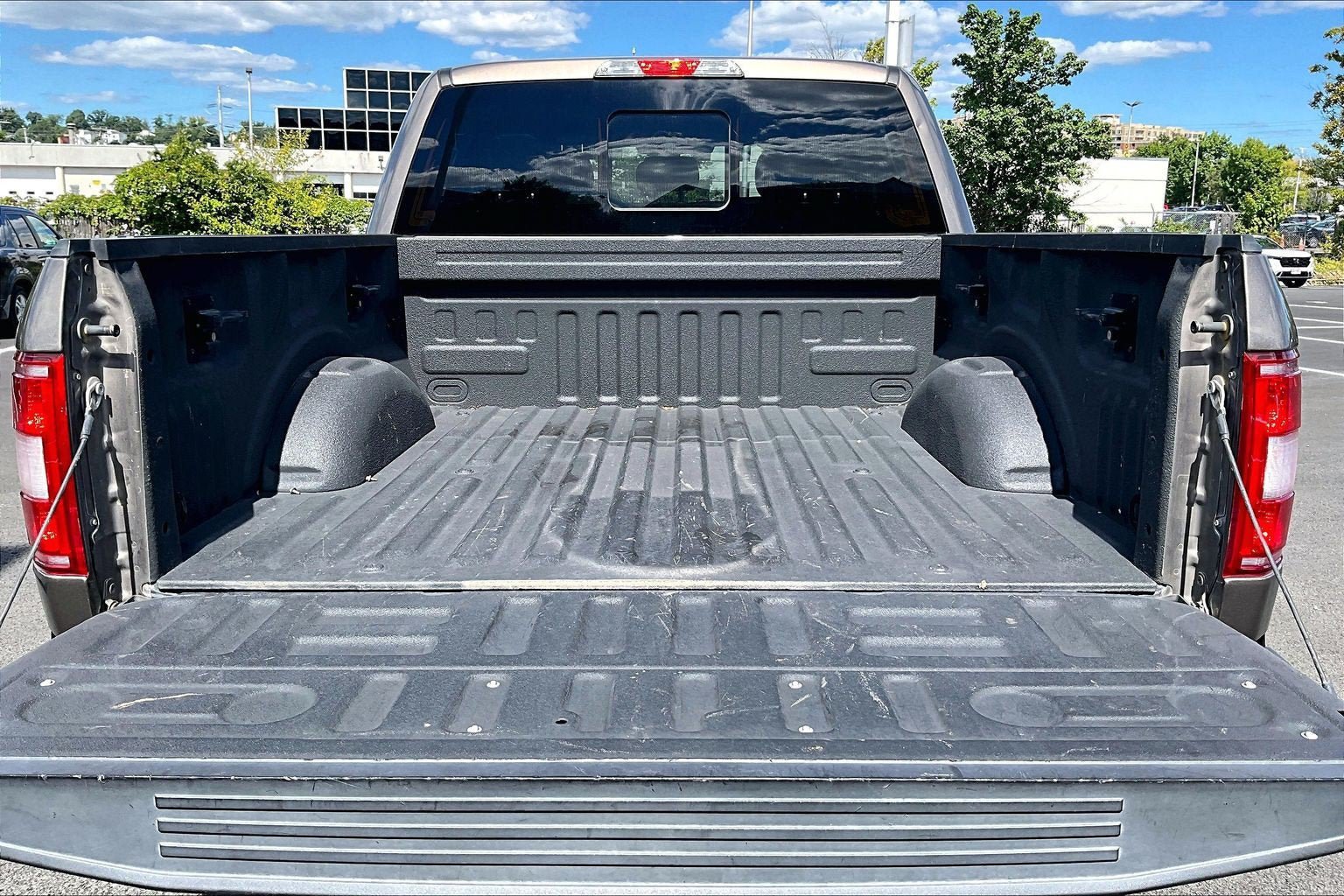 Used 2018 Ford F150 Lariat AWD/4WD image 31