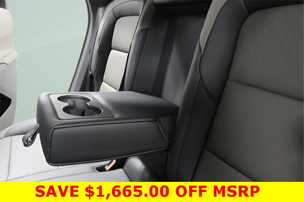 New 2026 Chevrolet Equinox LT w/ Convenience Package II image 26