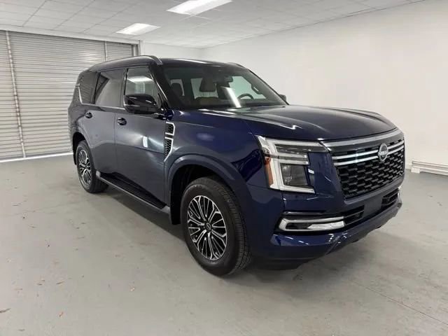 Used 2025 Nissan Armada SL image 3