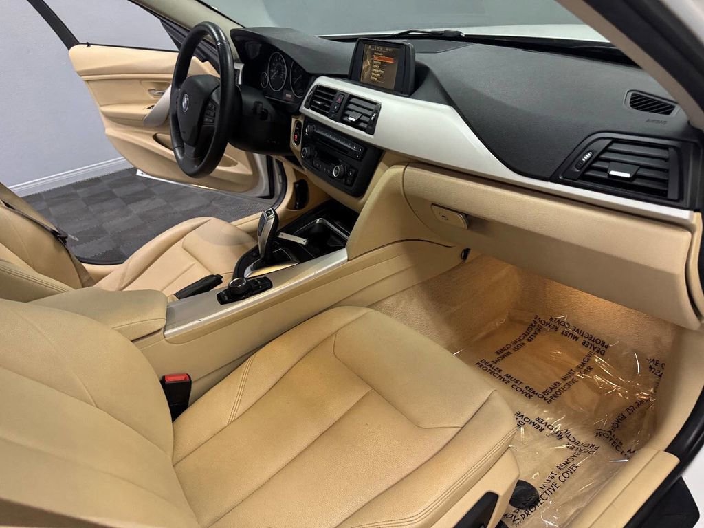 Used 2015 BMW 320i xDrive Sedan image 58