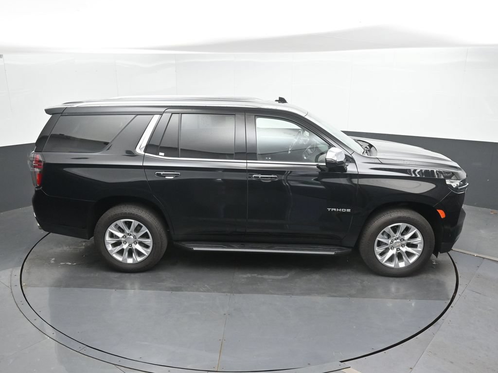 Used 2024 Chevrolet Tahoe Premier AWD/4WD image 35