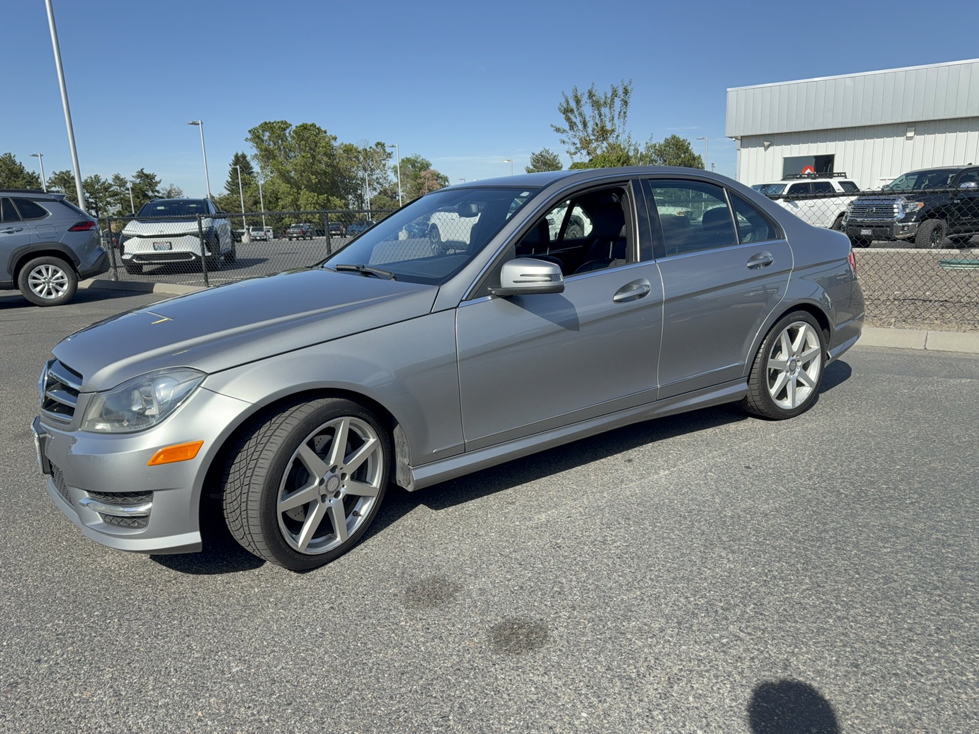 Used 2014 Mercedes-Benz C 300 4MATIC Sedan image 32