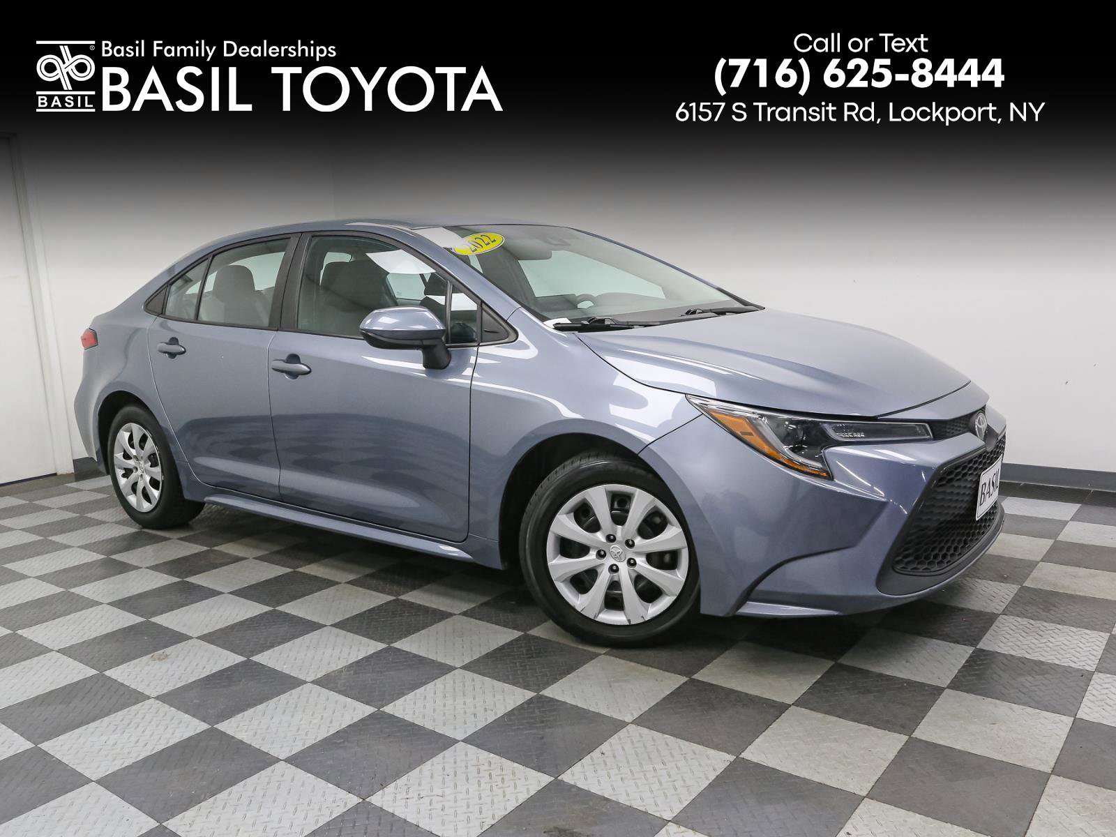 Used 2022 Toyota Corolla LE image 1
