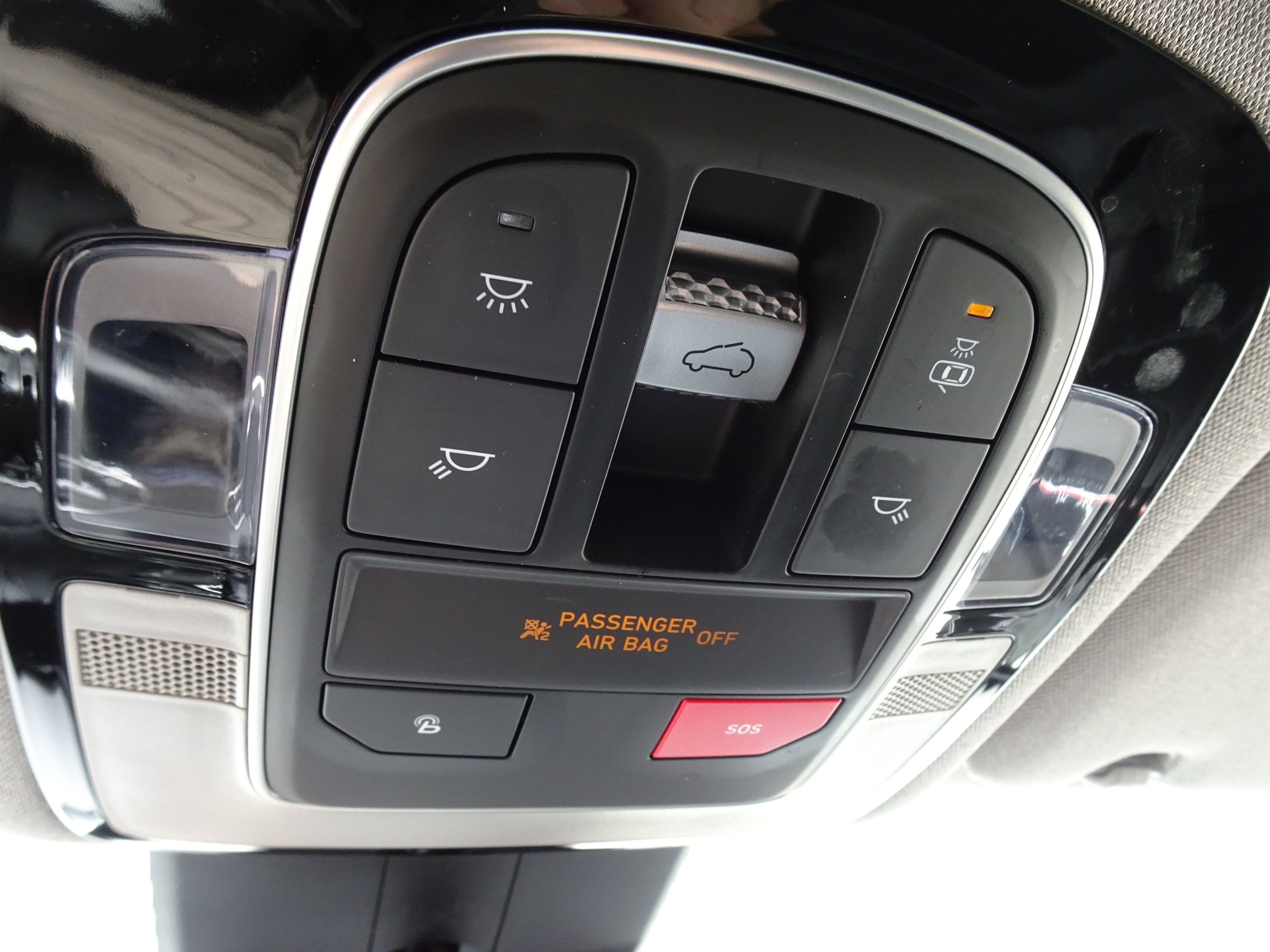 Used 2023 Hyundai Santa Fe Limited AWD/4WD image 24