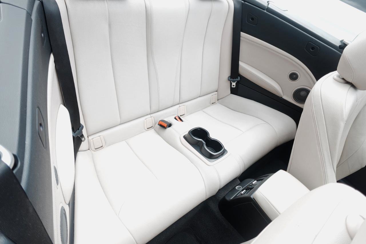 Used 2017 BMW 230i Convertible RWD image 13