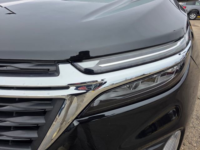Used 2023 Chevrolet Equinox LT w/ Driver Convenience Package AWD/4WD image 3