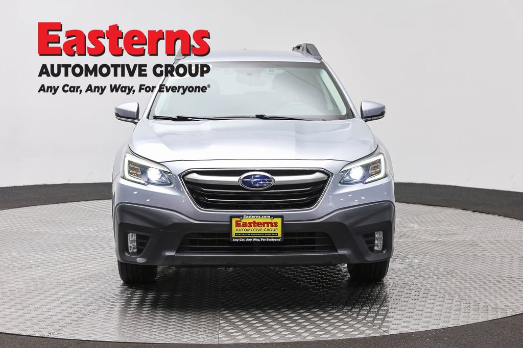 Used 2022 Subaru Outback Premium AWD/4WD image 2