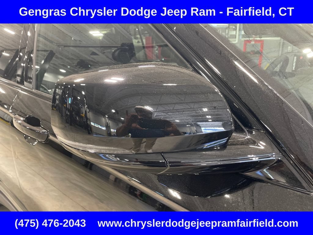 Certified 2025 Jeep Grand Cherokee L Altitude AWD/4WD image 10