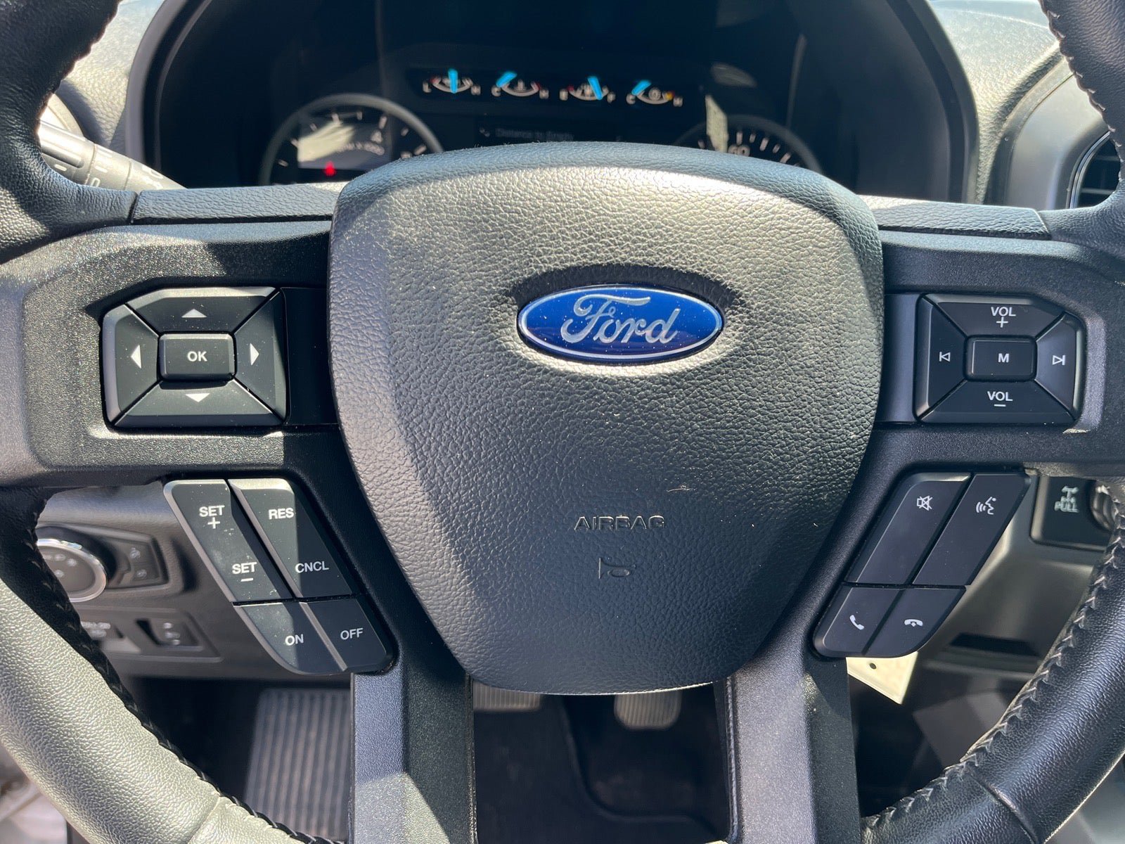 Used 2018 Ford F150 XLT w/ Equipment Group 301A Mid AWD/4WD image 15